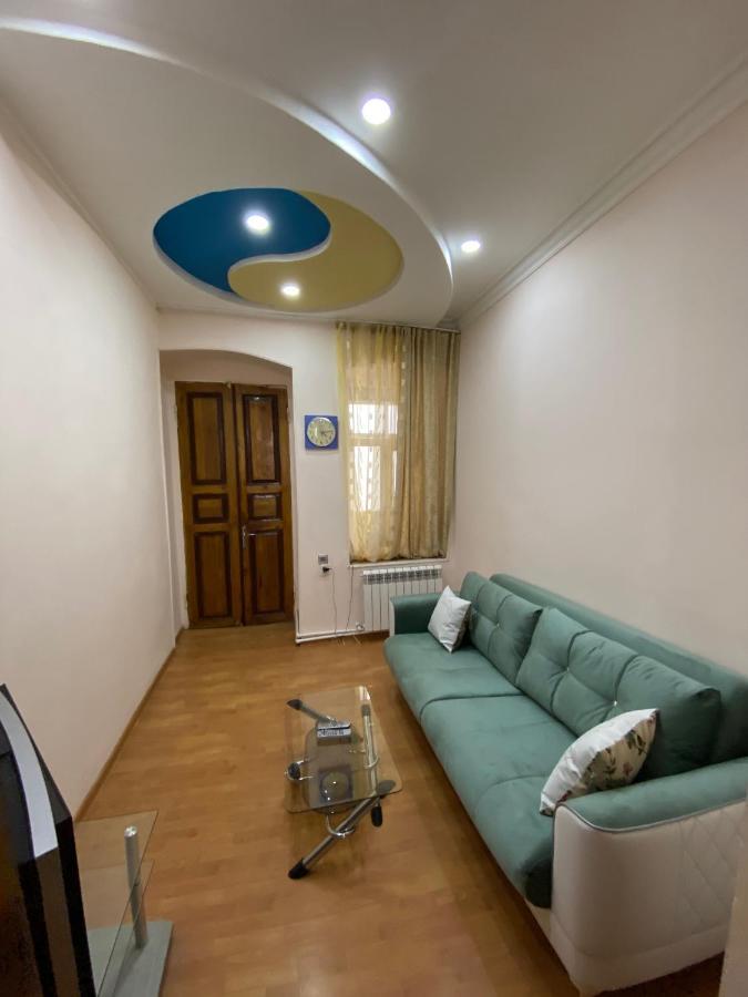 Cozy Old City Apartment バクー エクステリア 写真